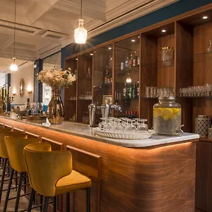 Le Bristol Hotell Avignon