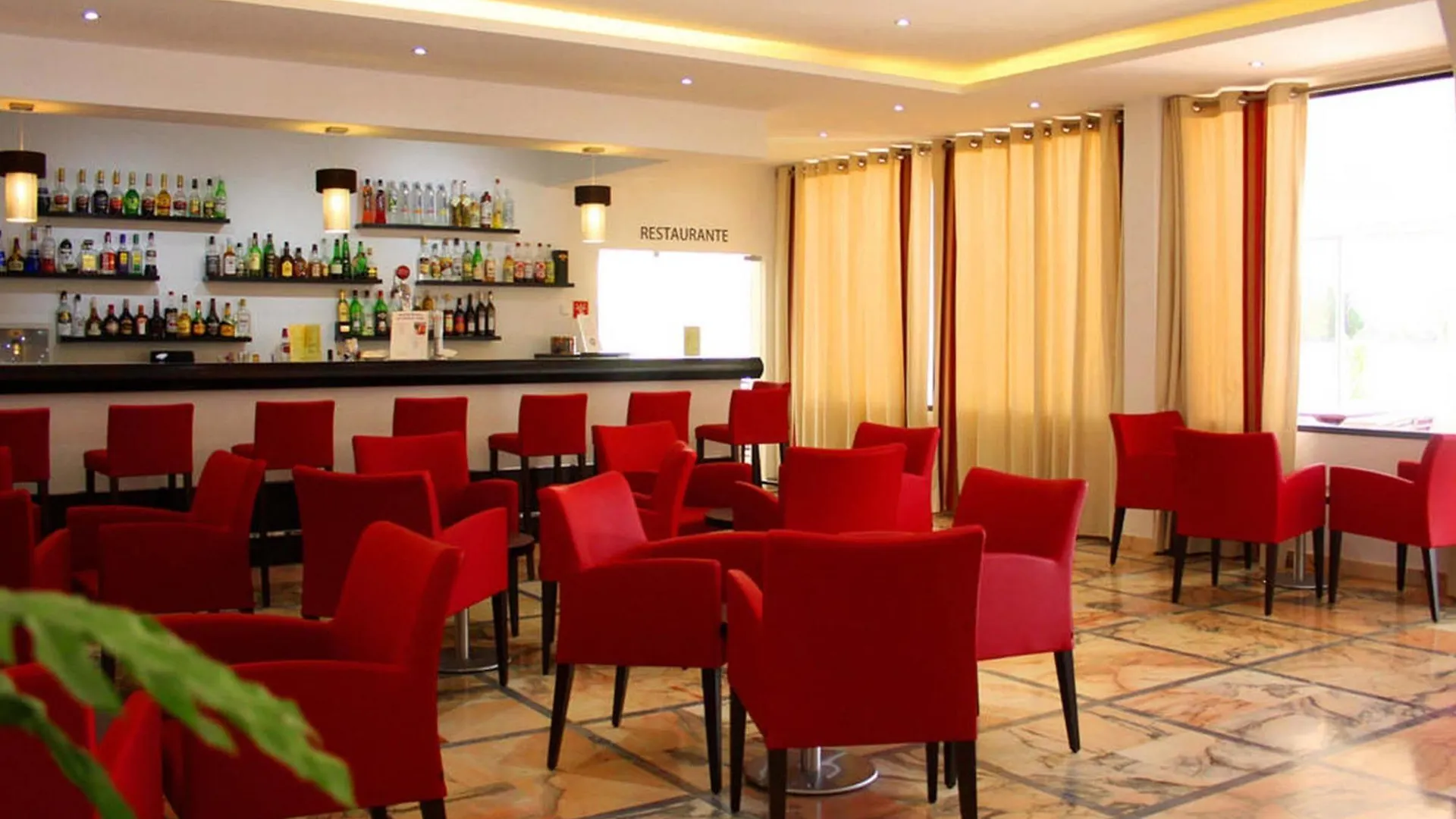 Zodiaco Hotel Quarteira